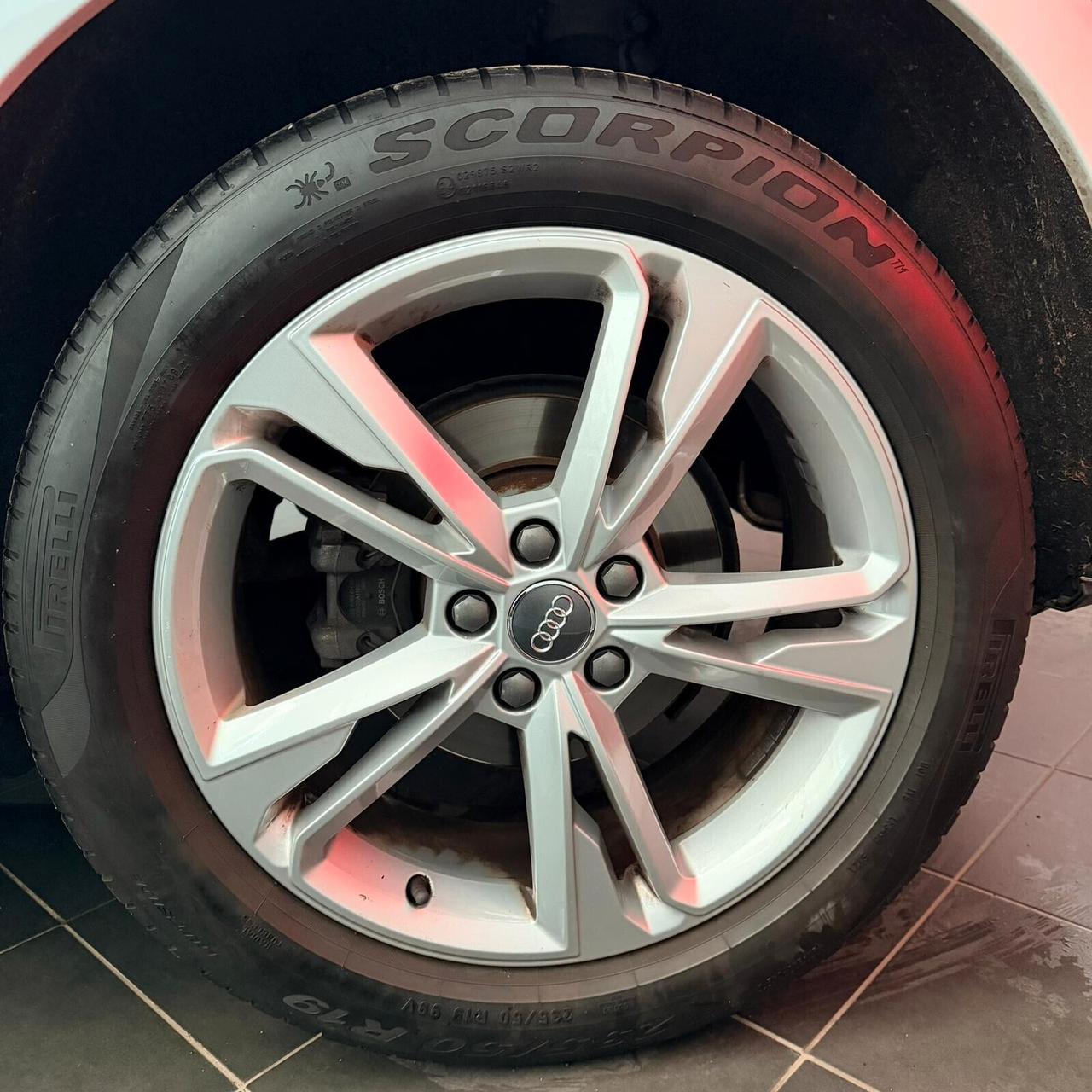 Audi Q3 35 TDI S TRONIC S line edition +VIRTUAL + FULL LED MATRIX+CERCHI 19'