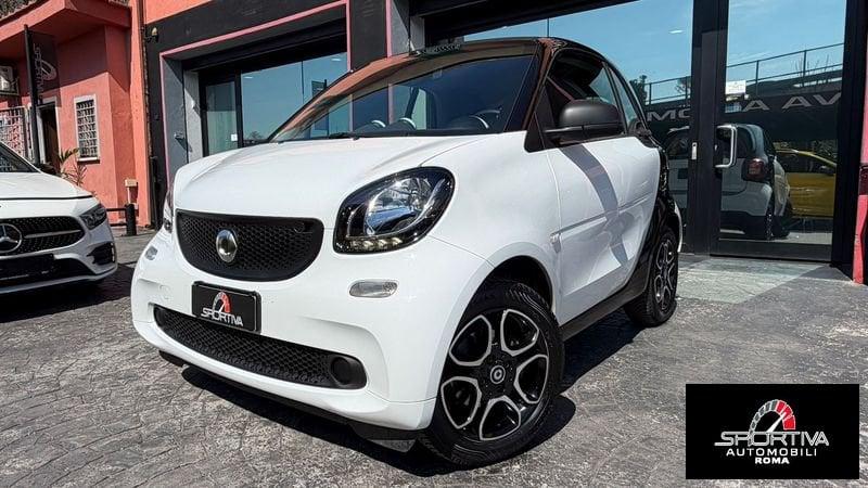 smart fortwo RATA MENSILE 244,00 EURO 70 1.0 52kW passion