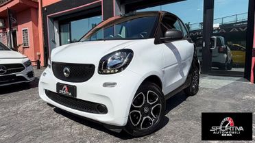 smart fortwo RATA MENSILE 244,00 EURO 70 1.0 52kW passion