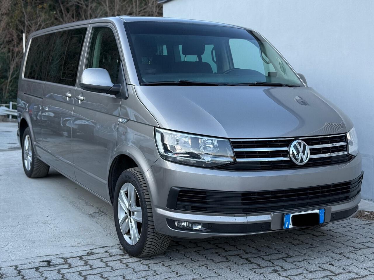Volkswagen Caravelle 2.0 TDI 150CV DSG 9 posti
