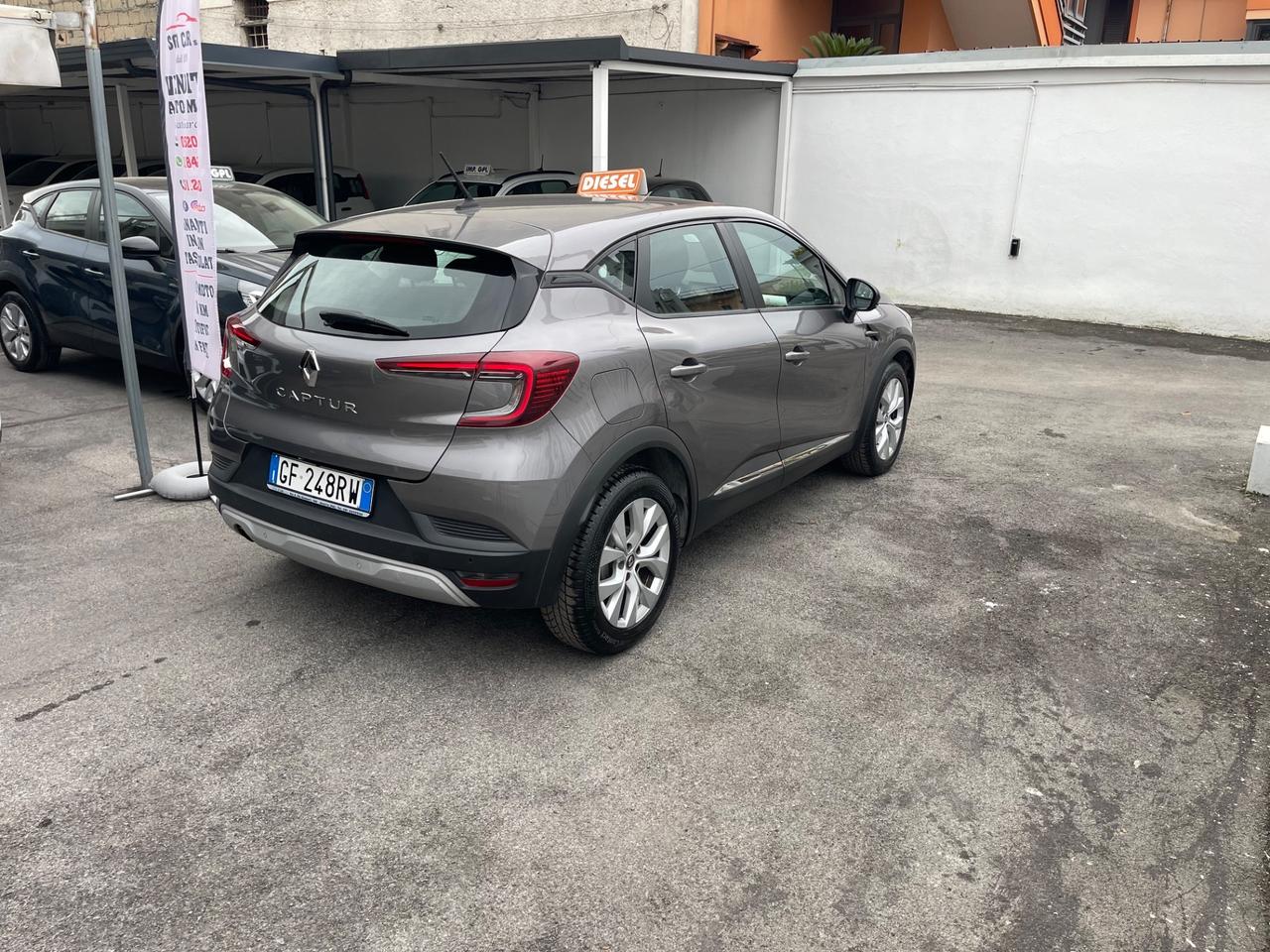 Renault Captur Blue dCi 115 CV EDC Business KM CERTIFICATI!!!