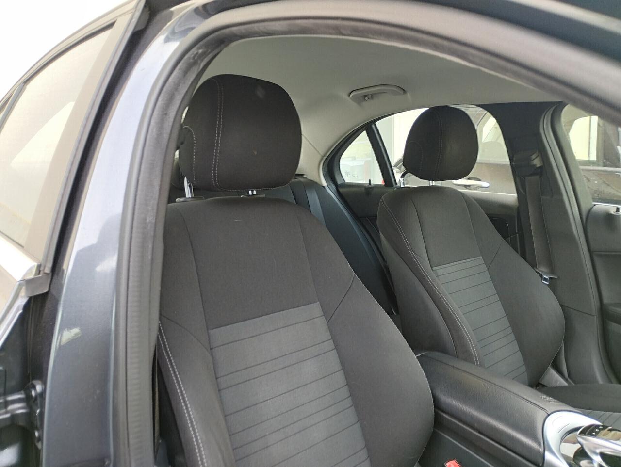Mercedes-benz C 180 d Auto Exclusive