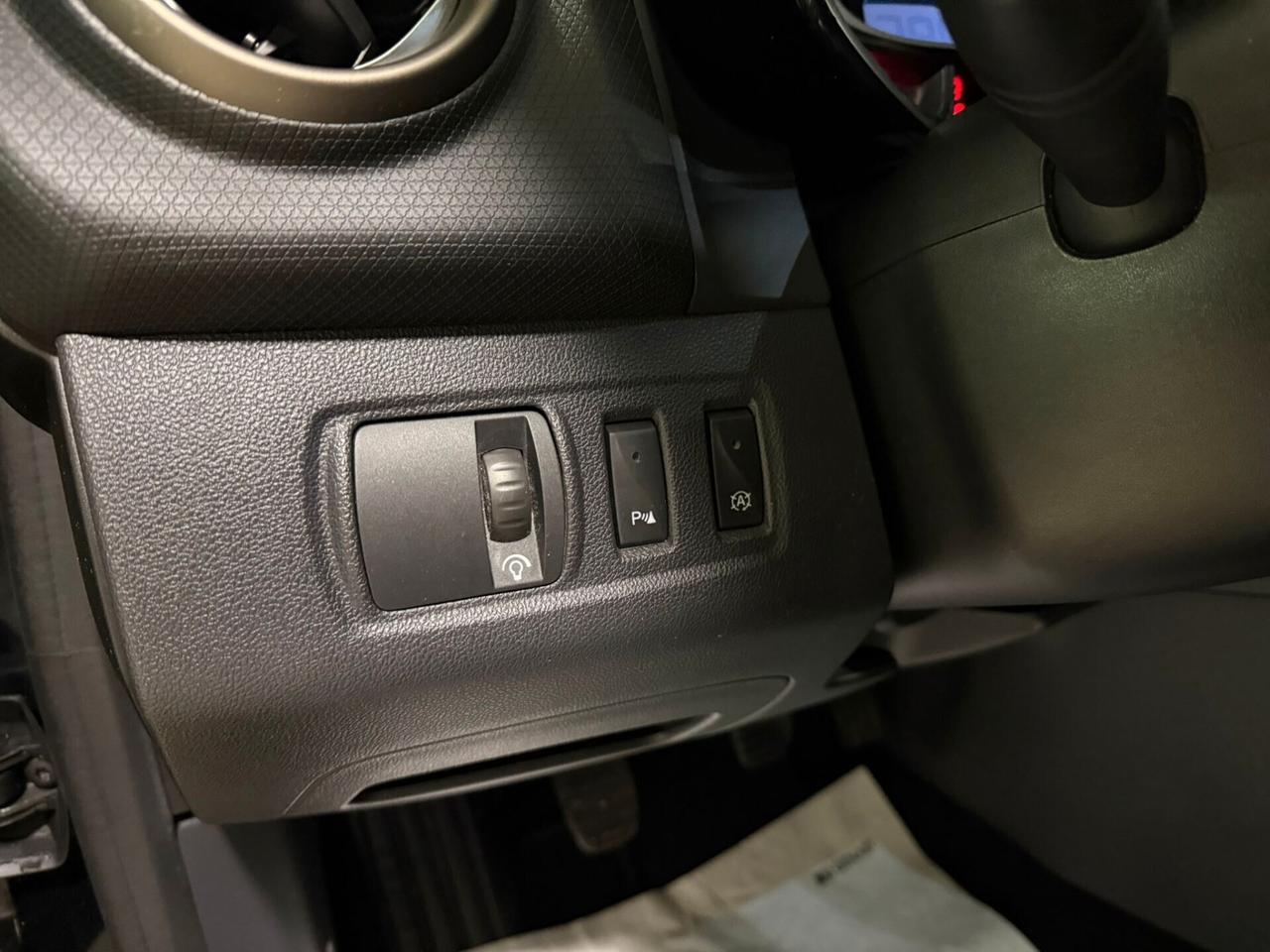 Renault Clio IV 2017 0.9 tce energy Intens 90cv