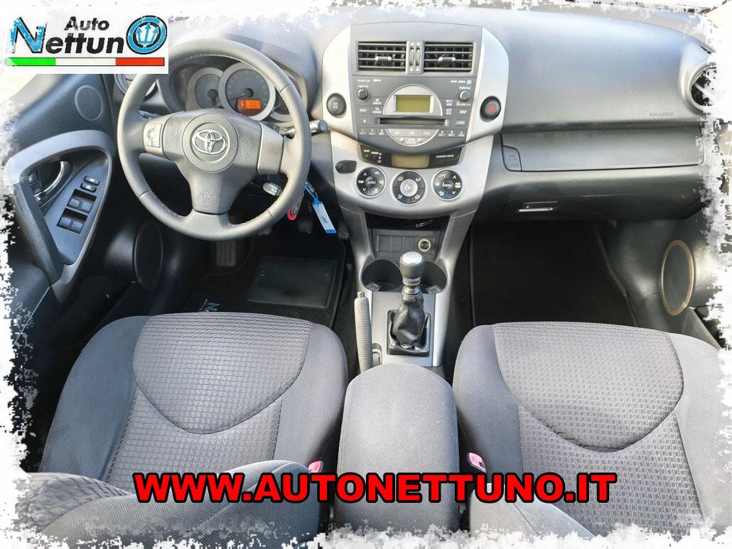 Toyota RAV 4 RAV4 2.2 D-4D 177 CV Luxury