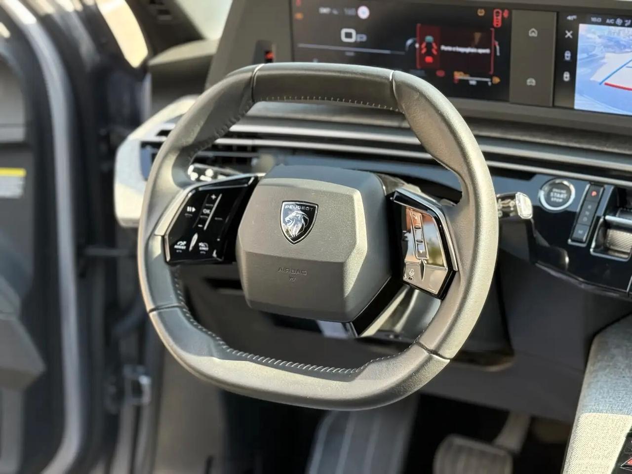 Peugeot 5008 Hybrid 145 e-DCS6 Allure