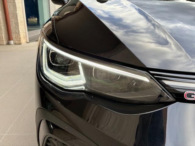 VOLKSWAGEN Golf GTI 2.0 TSI DSG TETTO-LED-PELLE-CERCHI 19''.