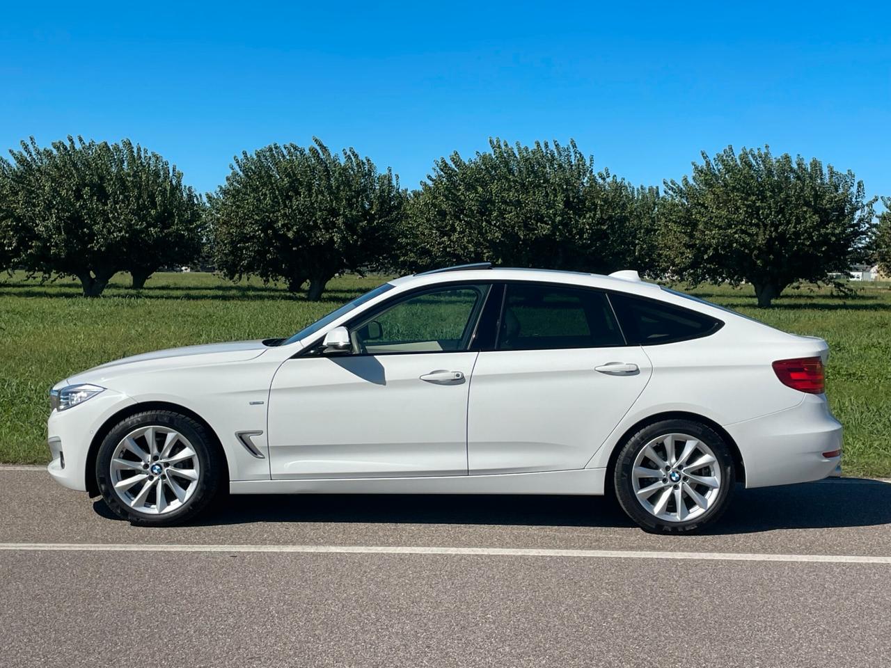 Bmw 320i GT XDrive Modern 72.000 KM!!