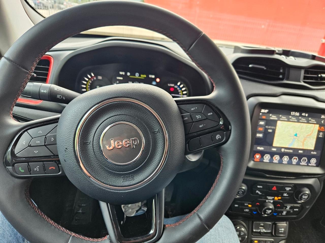Jeep Renegade 1.3 T4 240CV PHEV 4xe AT6 Trailhawk