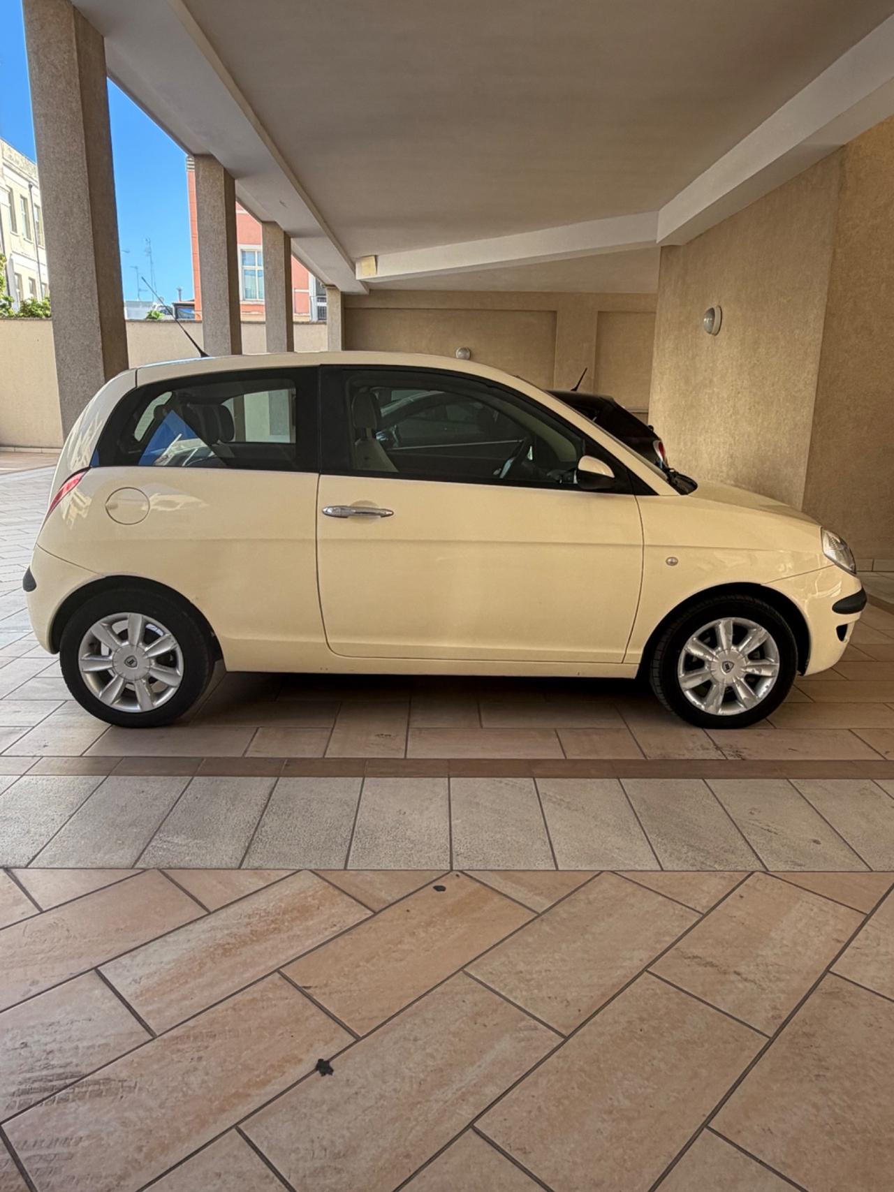 Lancia Ypsilon 1.3 Multijet 16V