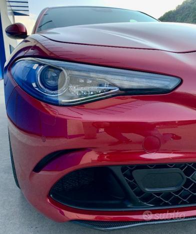 ALFA ROMEO Giulia 2.9 T V6 AT8 Quadrifoglio ROSS