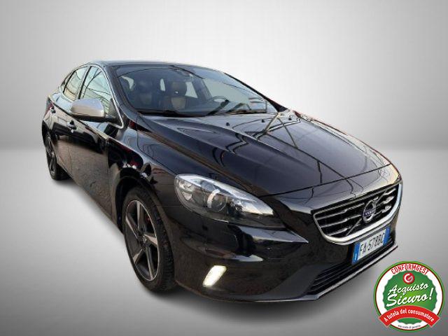 VOLVO V40 D2 'eco' R-design Navi