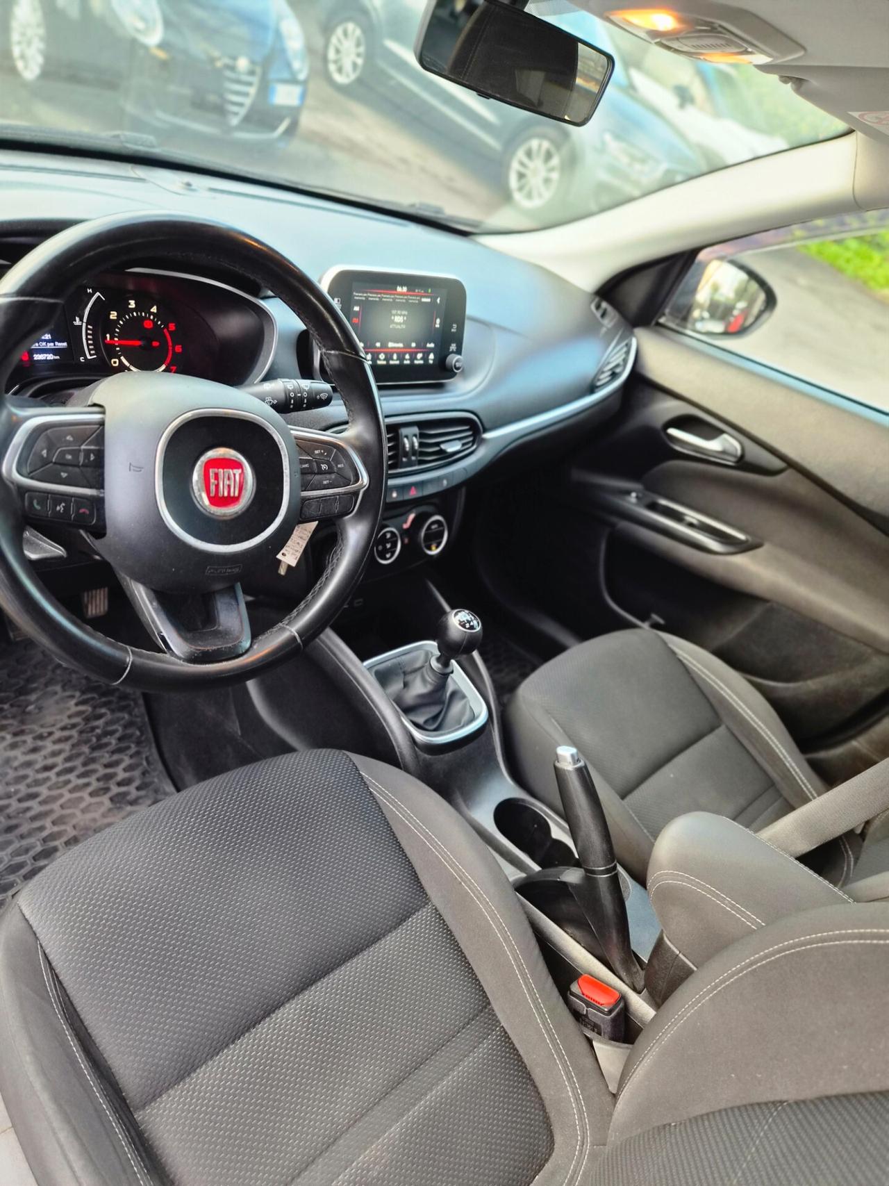 Fiat Tipo 1.6 Mjt S&S SW S-Design