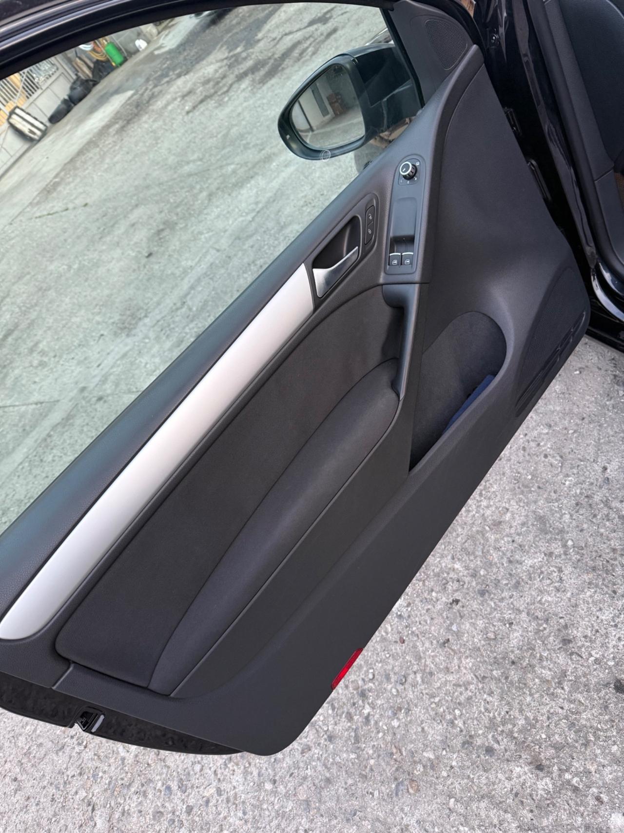 Volkswagen Golf 1.4 TSI 122CV DSG 3p. Highline