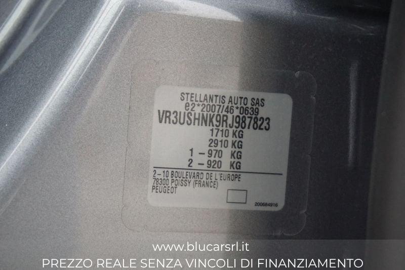 Peugeot 2008 2008 PureTech 100 S&S Allure