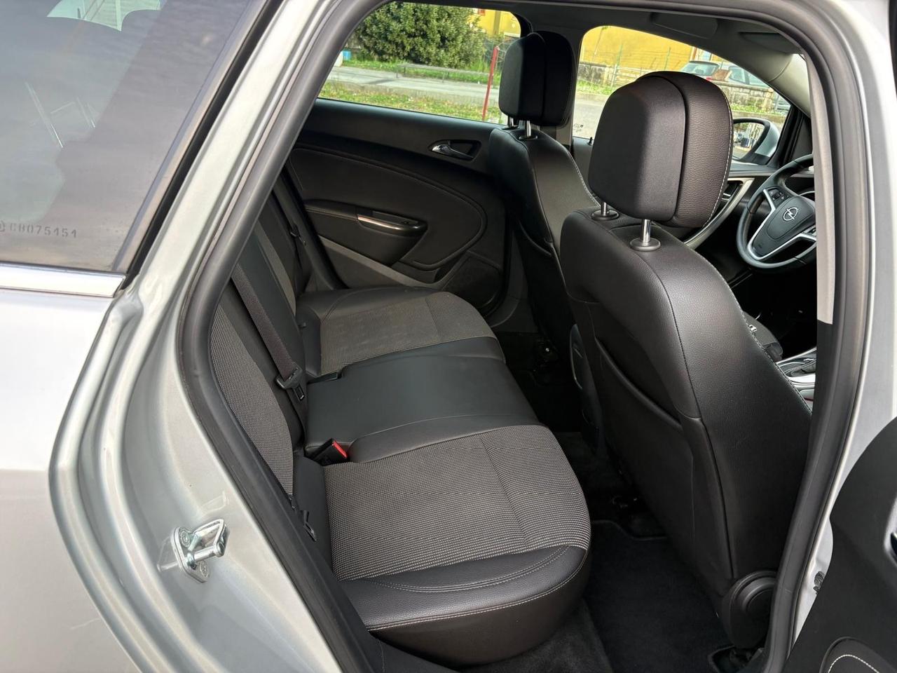 Opel Astra 2.0 CDTI 165CV Sports Tourer Cosmo