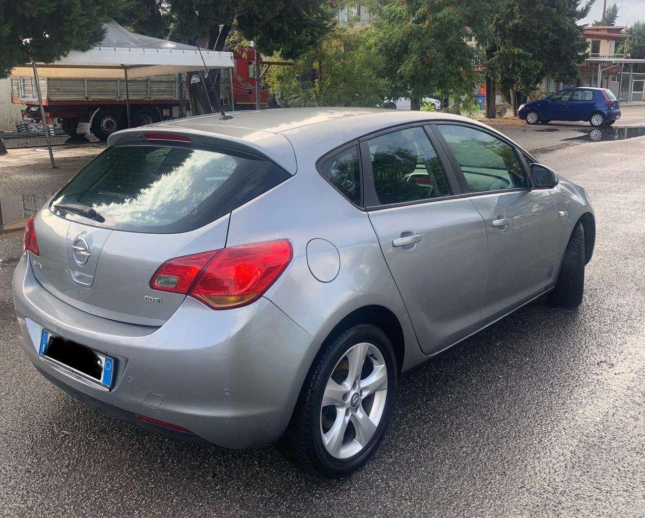 Opel Astra 1.7 CDTI 110CV 5 p Cosmo 120000KM