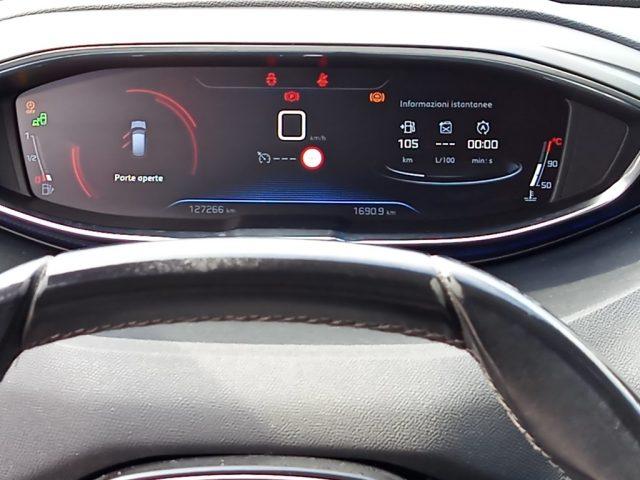 PEUGEOT 3008 BlueHDi 130 S&S Allure