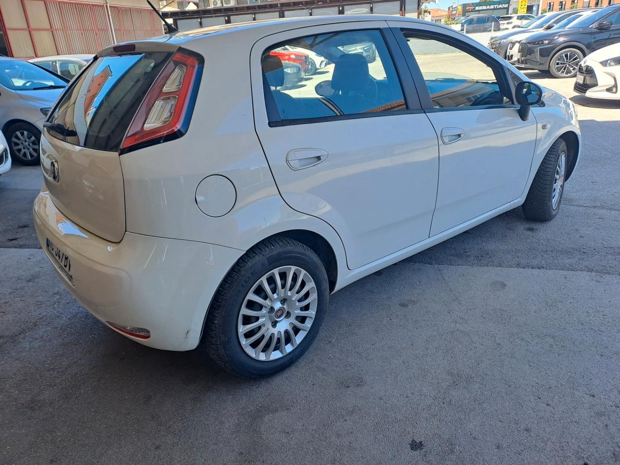 Fiat Punto 1.3 MJT II 75 CV 5 porte Lounge