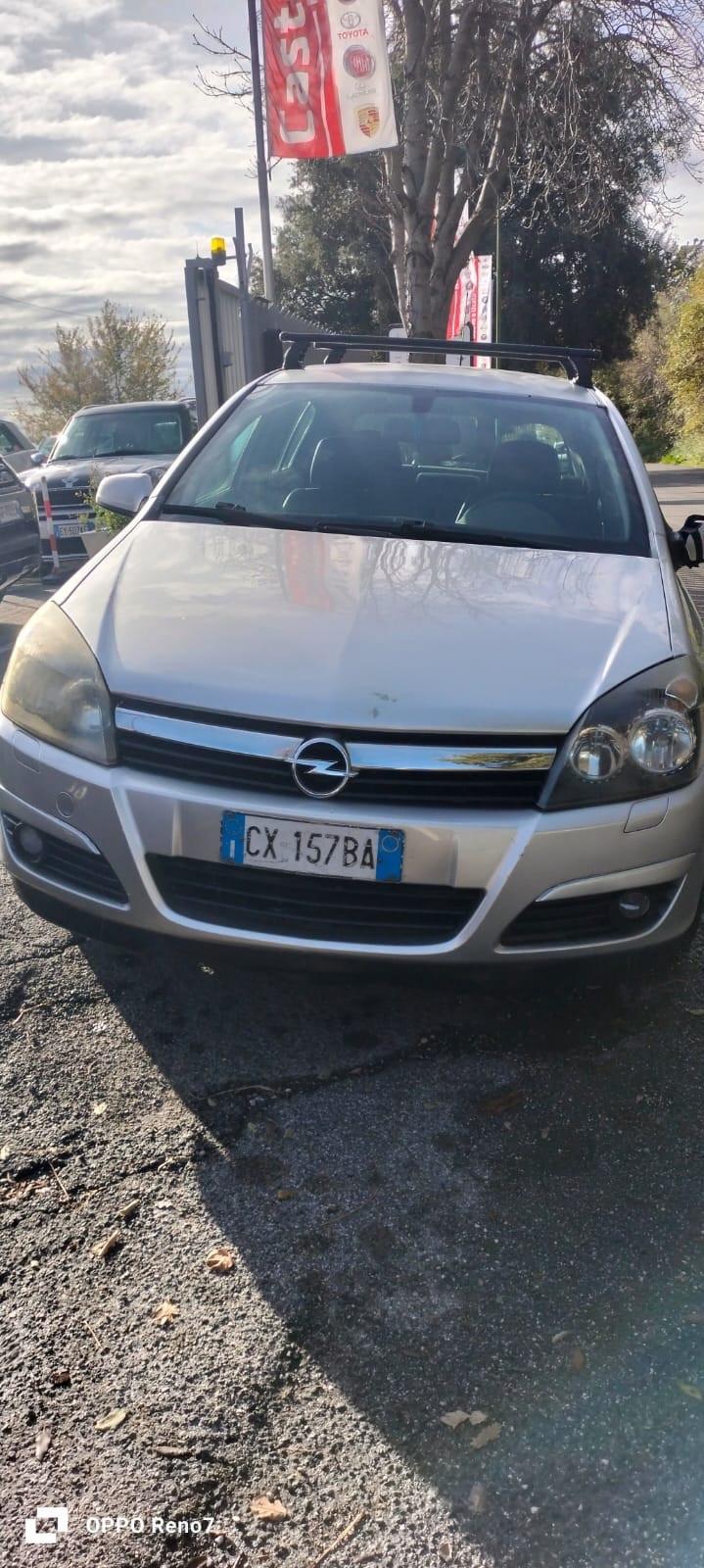 Opel Astra 1.9 CDTI 120CV 5 porte Cosmo