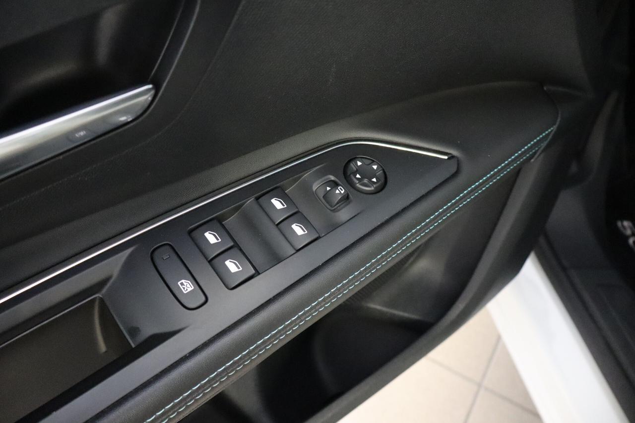 Peugeot 5008 1.5 BLUEHDI 130 CV 7 POSTI ALLURE PACK EAT8 CATENA 8 mm
