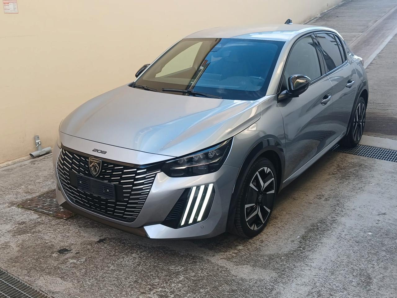 Peugeot 208 PureTech 100 Stop&Start 5 porte GT