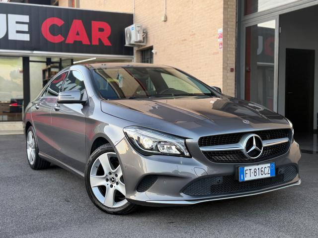 MERCEDES-BENZ CLA 200 d Automatic Business Extra SEDAN