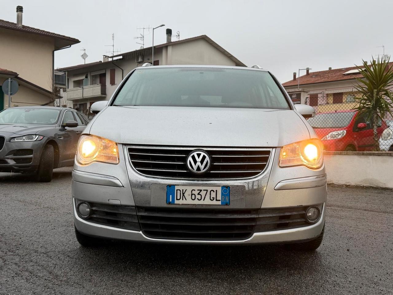 Volkswagen Touran 2.0 TDI DPF DSG Trendline