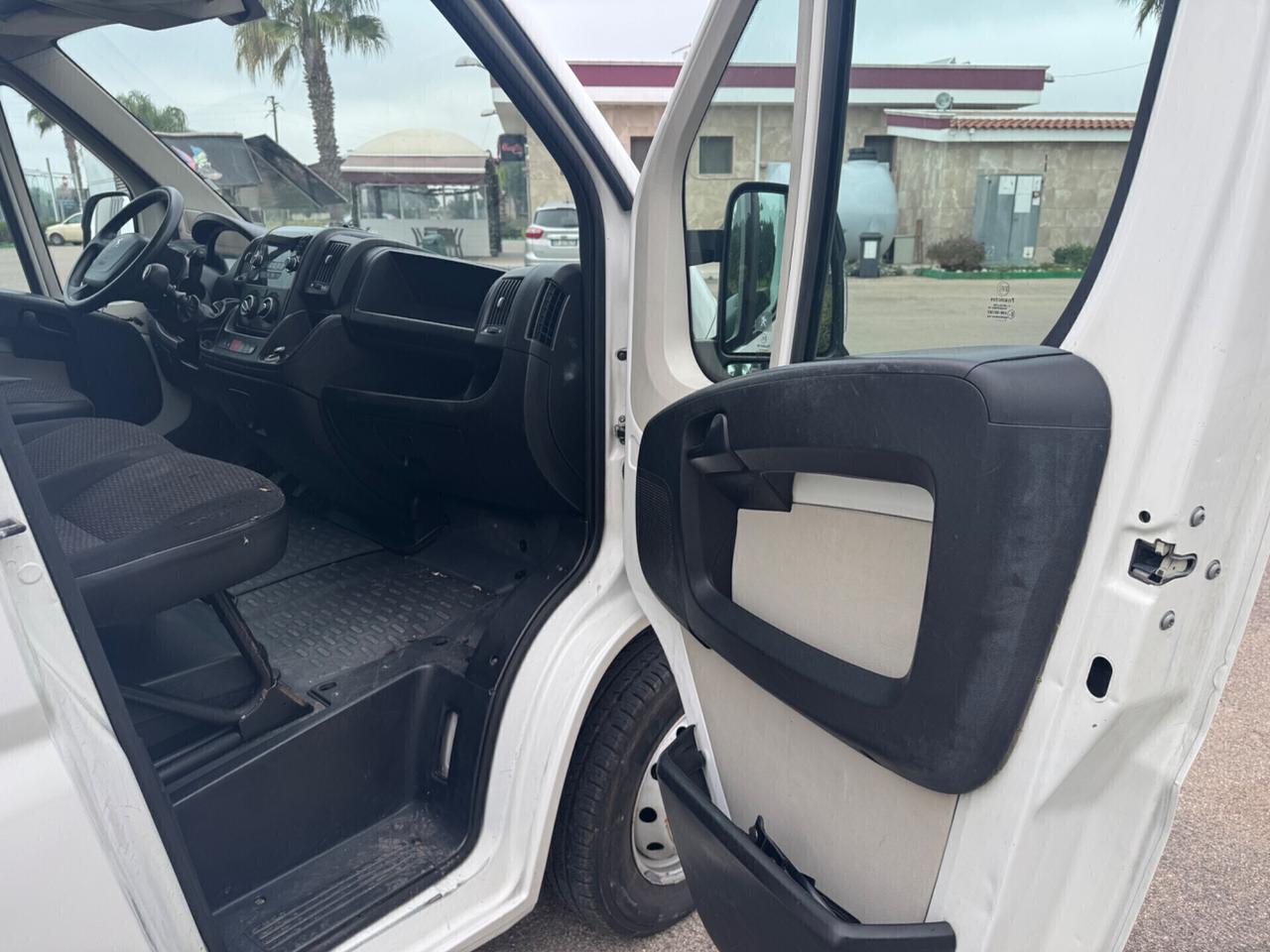 PEUGEOT BOXER 2.2 130CV TETTO BICOLOR NERO-2015 GARANZIA 24 MESI