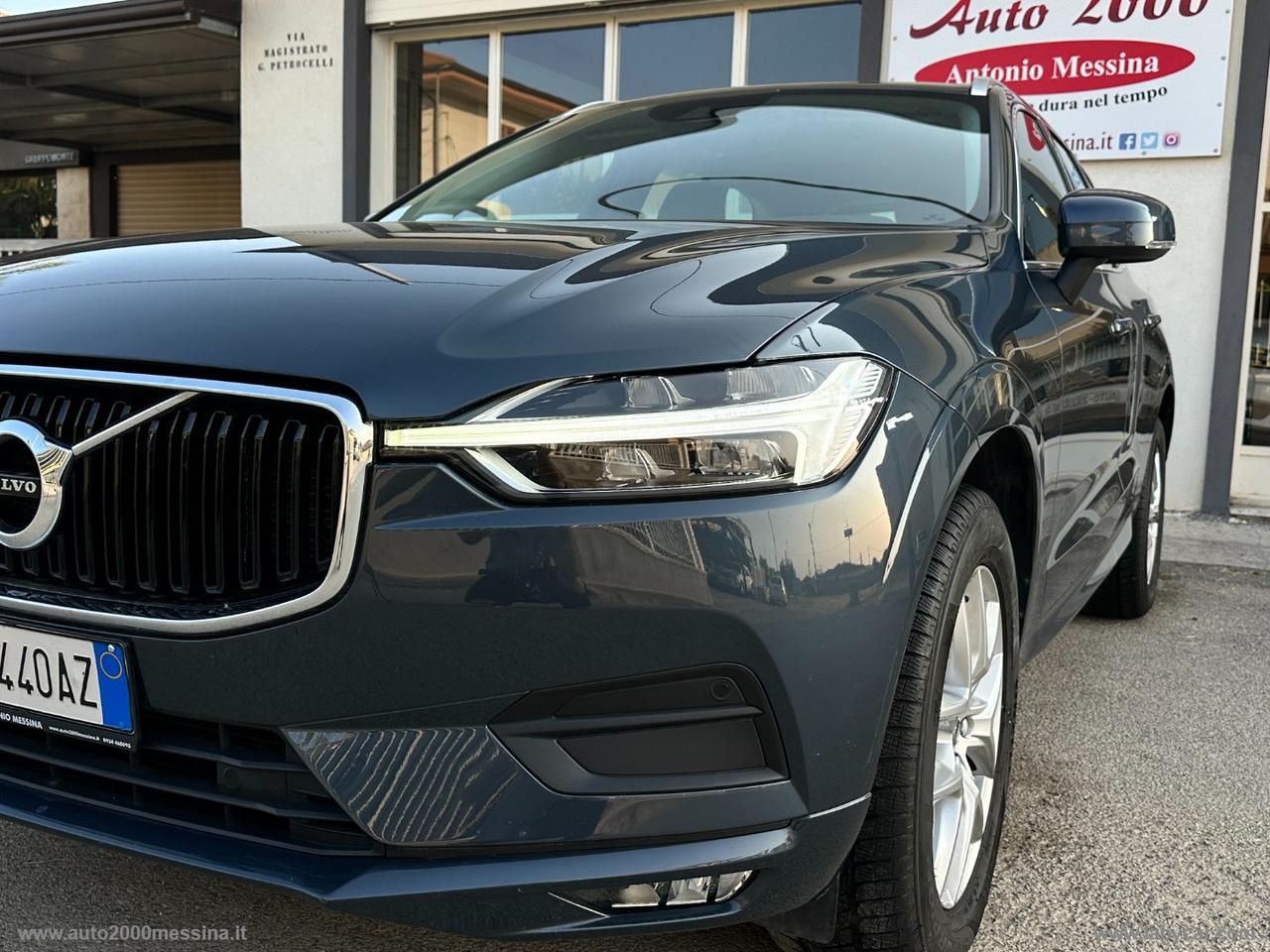 VOLVO XC60 B4 AWD GEARTRONIC MOMENTUM PRO IBRIDO DIESEL