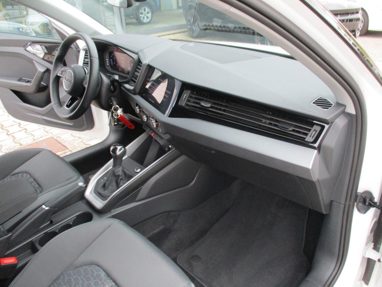 Audi A1 SPB 25 TFSI ADVANCED S T-TRONIC