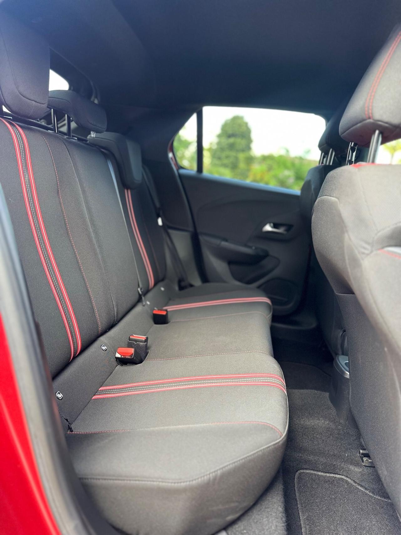 Opel Corsa 1.5 D 100 CV GS Line NEOPATENTATI
