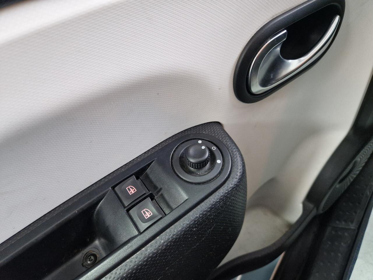 Renault Twingo neopatentati