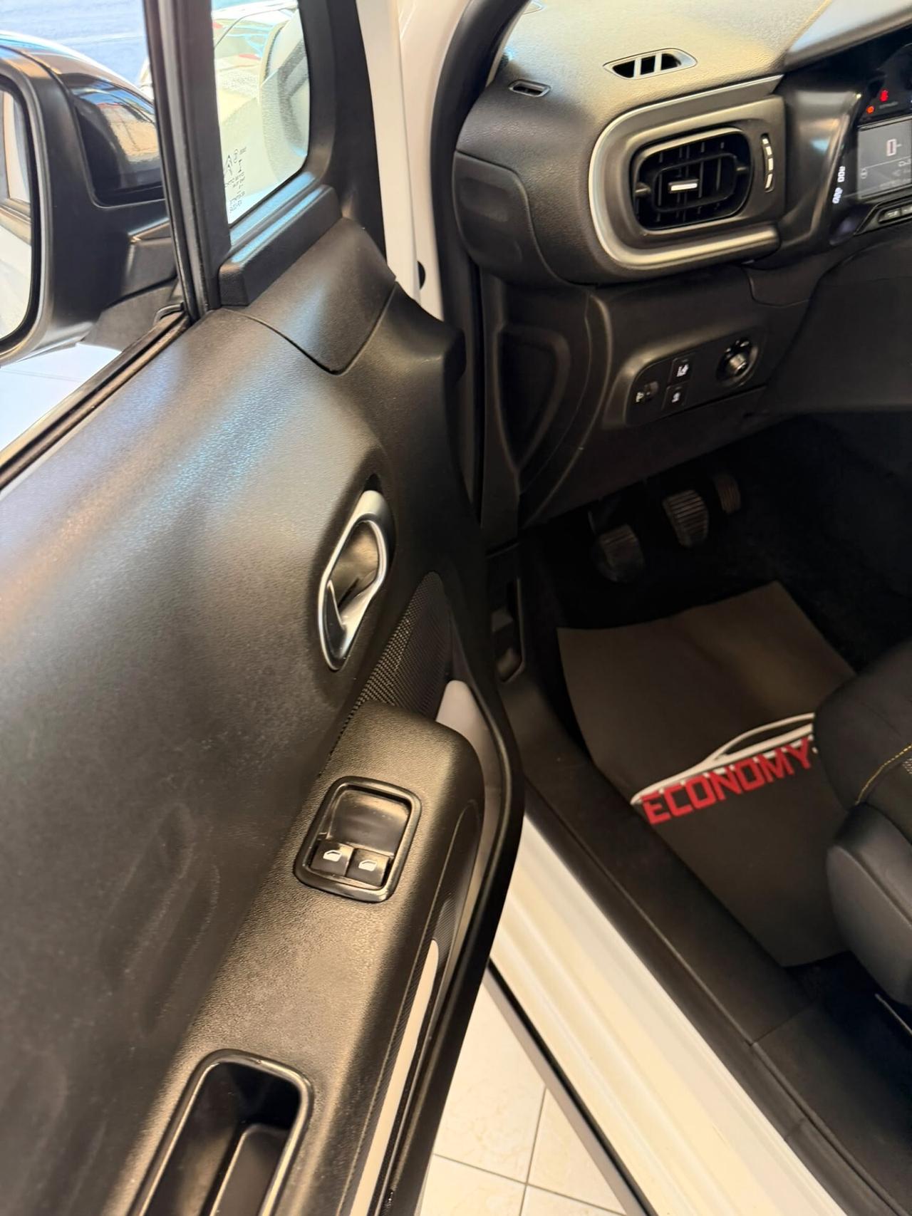 Citroen C3 BlueHDi 100 S&S Shine KM 100000