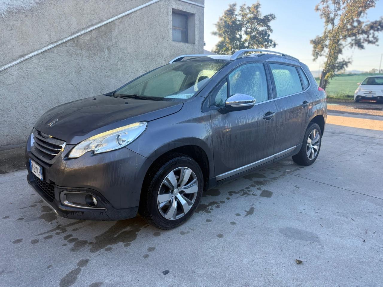 Peugeot 2008 PureTech 82CV Allure
