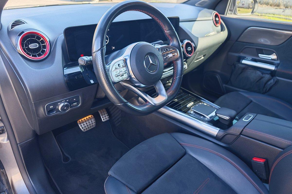 MERCEDES GLA 200 d Automatic 4Matic Premium