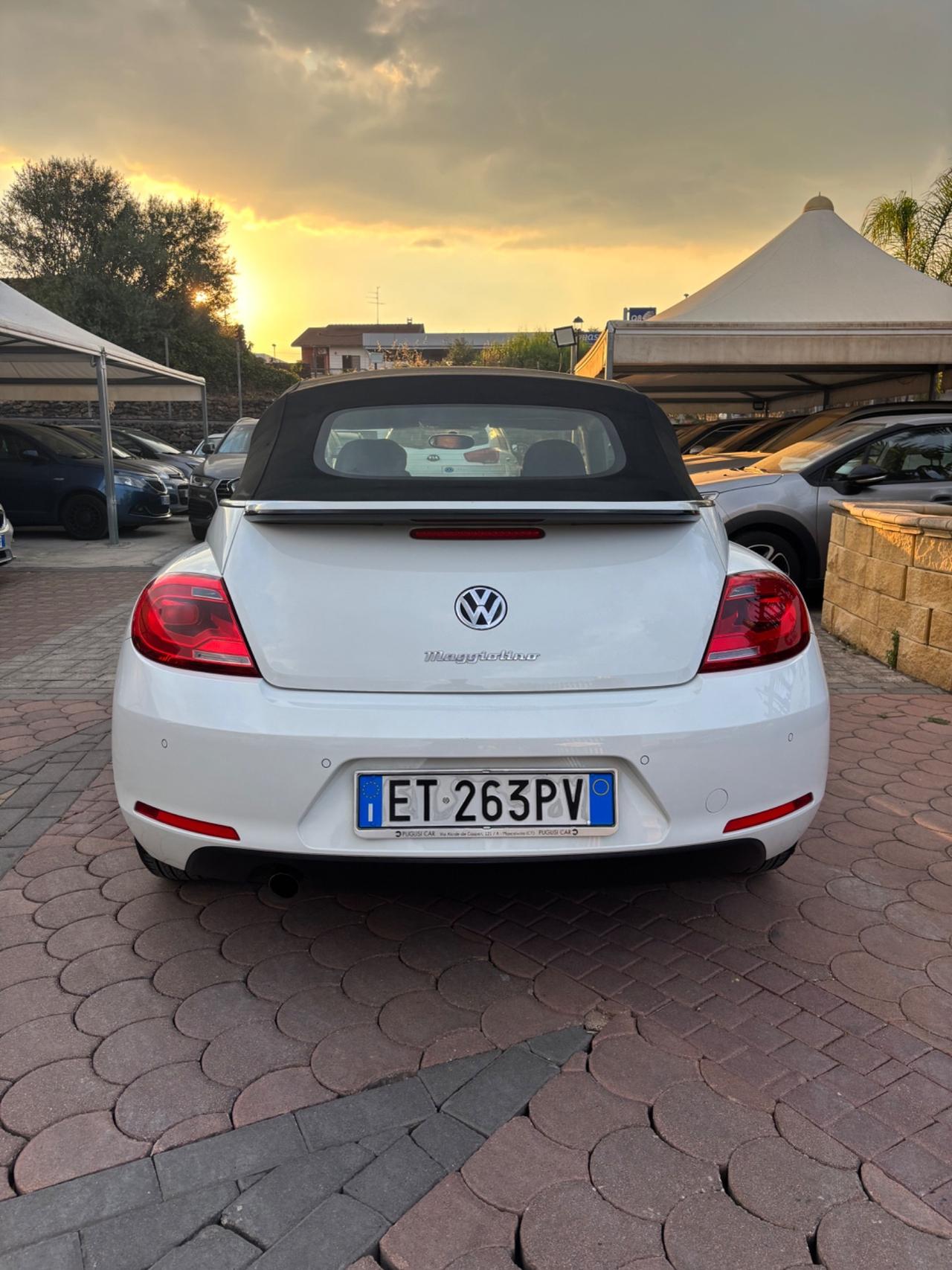 Volkswagen Maggiolino Cabrio 1.6 TDI Design 2014