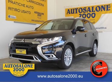 MITSUBISHI Outlander 2.4 MIVEC 4WD PHEV Instyle Plus SDA