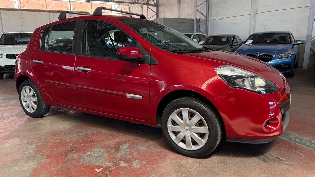 Renault Clio 1.2 16V 5 porte GPL Dynamique