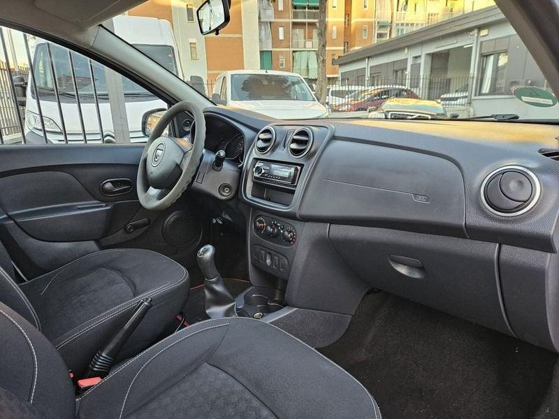 Dacia Sandero 1.2 75cv