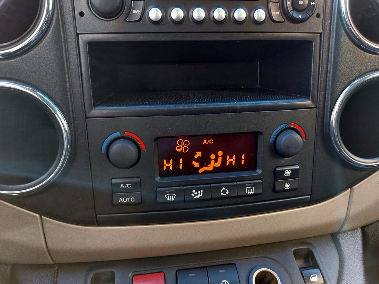 Peugeot Partner Tepee 1.6 HDi 92CV Outdoor "Full Optional "