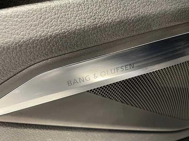 Audi e-tron 313CV (Batt.71kWh) Autom. quattro S-line