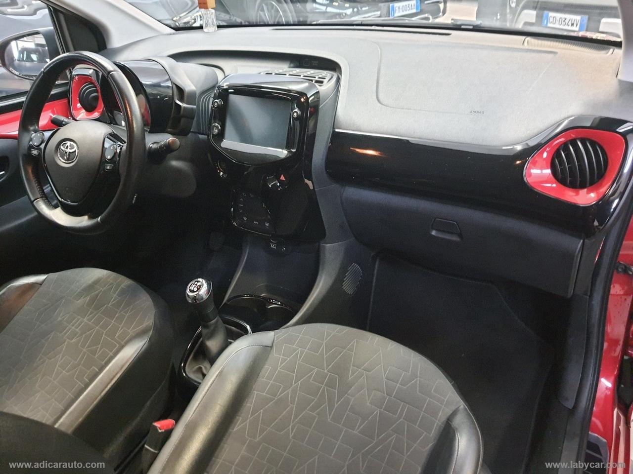 TOYOTA Aygo Connect 1.0 VVT-i 72 CV 5p.