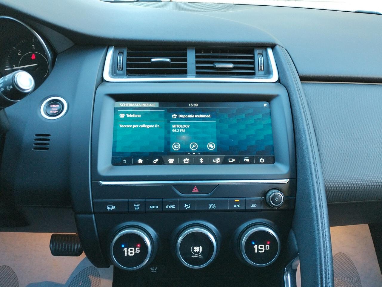 Jaguar E-Pace 2018 2.0d i4 R-Dynamic awd 150cv auto my19