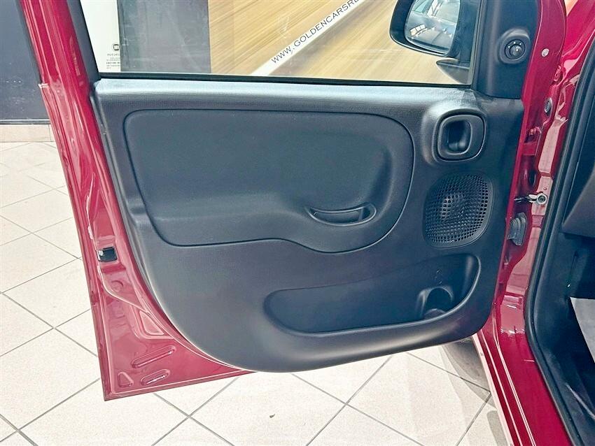 Fiat Panda 1.0 FireFly S&S Hybrid Pandina