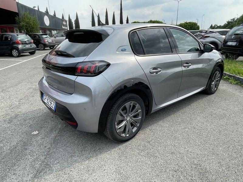Peugeot 208 motore elettrico 136 CV 5 porte Allure