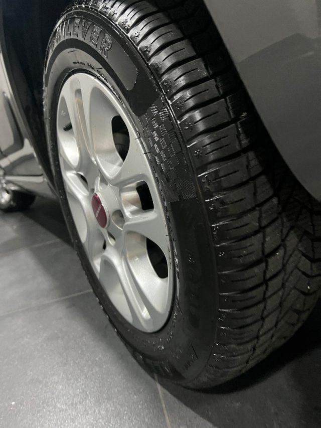 FIAT New Panda 1.2 69 CV LOUNGE 5° POSTO
