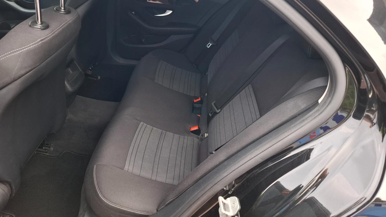 Mercedes-benz C 180 C 180 d Exclusive