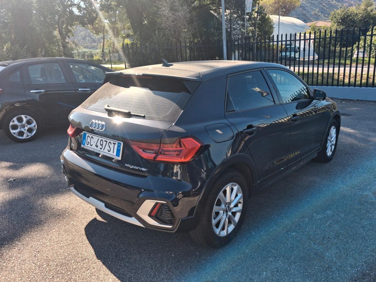 Audi A1 citycarver 30 TFSI Identity Contrast