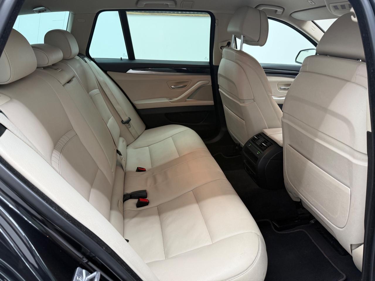 Bmw 520 Luxury TURING EURO 6