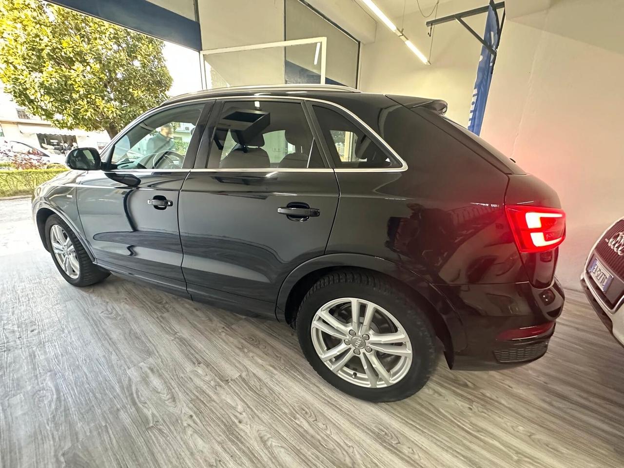 Audi Q3 2.0 TDI 150 CV S tronic line Edition